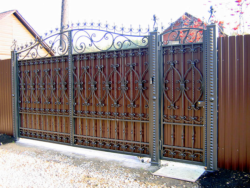 Кованые ворота и калитка №17